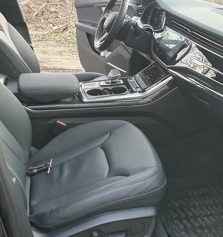 Чорний Ауді Ку 7, об'ємом двигуна 2 л та пробігом 30 тис. км за 56000 $, фото 25 на Automoto.ua