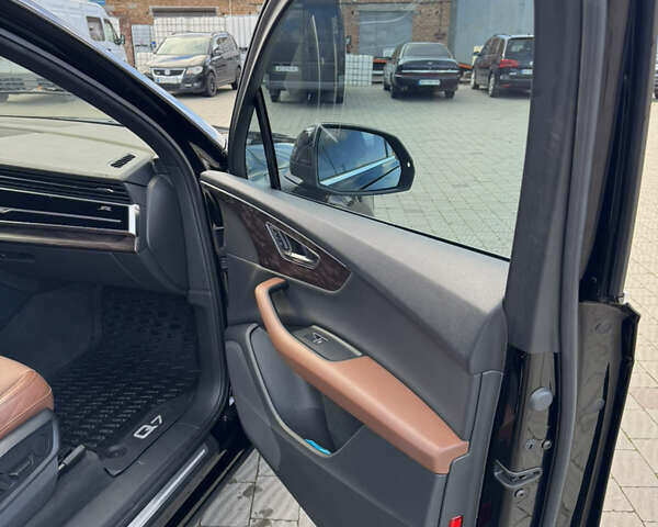 Чорний Ауді Ку 7, об'ємом двигуна 2 л та пробігом 145 тис. км за 39500 $, фото 19 на Automoto.ua