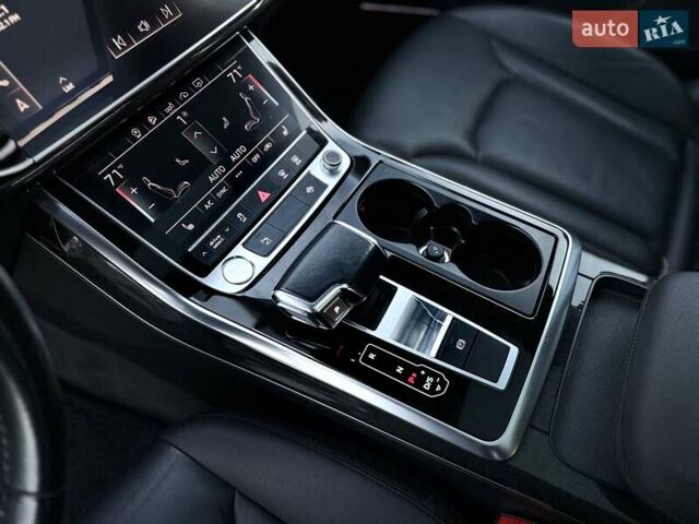 Чорний Ауді Ку 7, об'ємом двигуна 3 л та пробігом 113 тис. км за 40500 $, фото 47 на Automoto.ua
