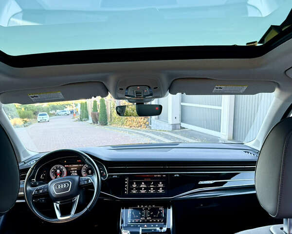 Чорний Ауді Ку 7, об'ємом двигуна 3 л та пробігом 106 тис. км за 45500 $, фото 8 на Automoto.ua