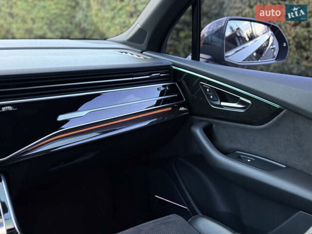Чорний Ауді Ку 7, об'ємом двигуна 3 л та пробігом 202 тис. км за 53900 $, фото 28 на Automoto.ua