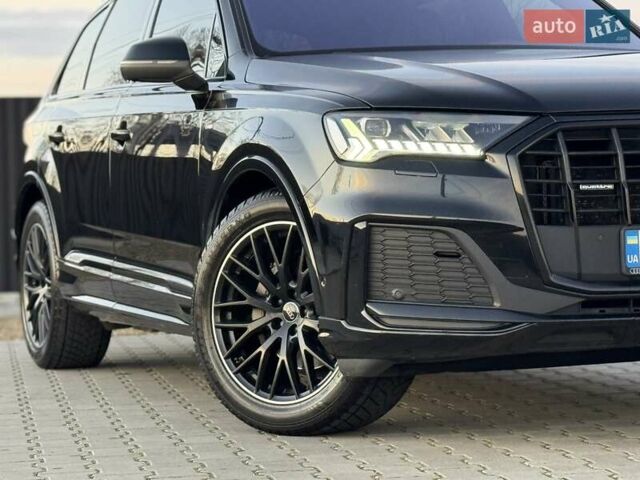 Черный Ауди Ку 7, объемом двигателя 2.97 л и пробегом 219 тыс. км за 54900 $, фото 6 на Automoto.ua