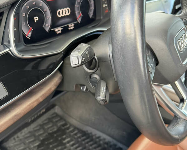 Чорний Ауді Ку 7, об'ємом двигуна 2 л та пробігом 145 тис. км за 39500 $, фото 14 на Automoto.ua