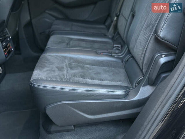 Чорний Ауді Ку 7, об'ємом двигуна 3 л та пробігом 202 тис. км за 53900 $, фото 29 на Automoto.ua