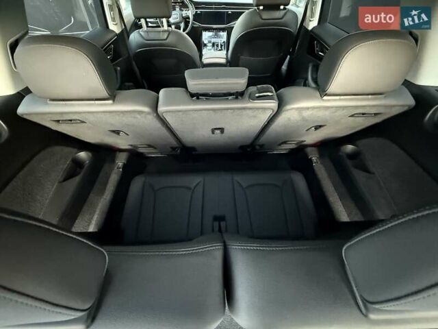 Черный Ауди Ку 7, объемом двигателя 3 л и пробегом 114 тыс. км за 39900 $, фото 24 на Automoto.ua