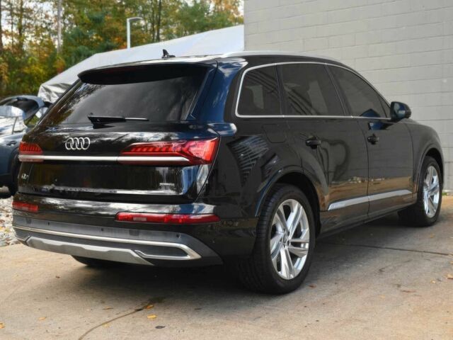 Ауді Ку 7 2020 у Києві на Automoto.ua Чорний Ауді Ку 7, об'ємом двигуна 3 л та пробігом 45 тис. км за 12400 $, фото 4 на Automoto.ua