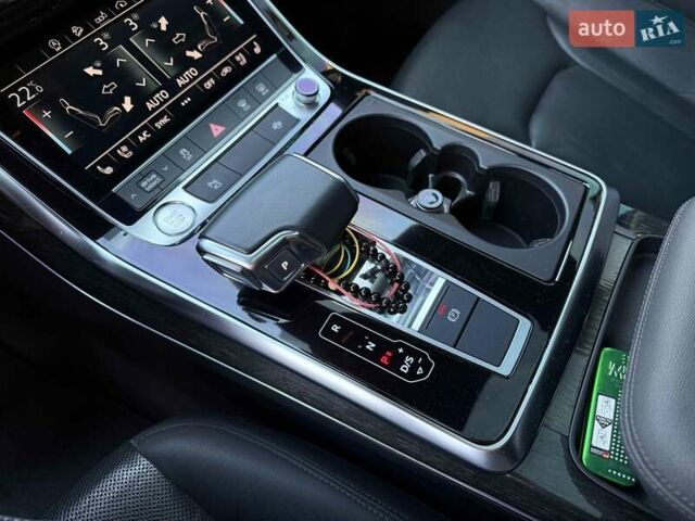 Чорний Ауді Ку 7, об'ємом двигуна 3 л та пробігом 91 тис. км за 49900 $, фото 38 на Automoto.ua