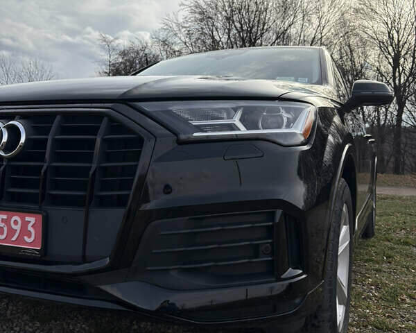 Черный Ауди Ку 7, объемом двигателя 1.98 л и пробегом 105 тыс. км за 38000 $, фото 2 на Automoto.ua