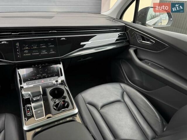 Черный Ауди Ку 7, объемом двигателя 1.98 л и пробегом 121 тыс. км за 39900 $, фото 95 на Automoto.ua