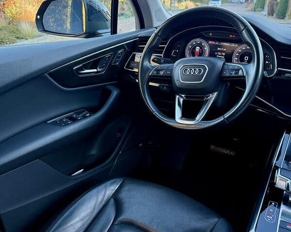 Чорний Ауді Ку 7, об'ємом двигуна 3 л та пробігом 106 тис. км за 45500 $, фото 5 на Automoto.ua