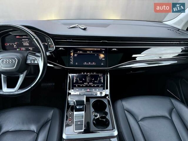 Черный Ауди Ку 7, объемом двигателя 3 л и пробегом 114 тыс. км за 39900 $, фото 63 на Automoto.ua