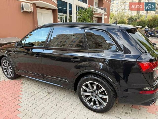 Черный Ауди Ку 7, объемом двигателя 2.97 л и пробегом 82 тыс. км за 56000 $, фото 2 на Automoto.ua