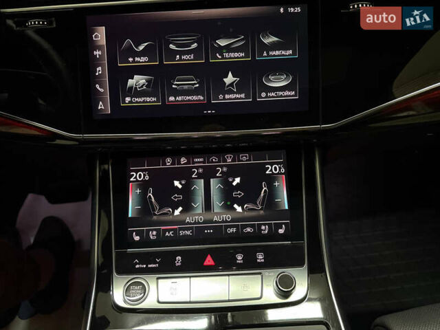 Черный Ауди Ку 7, объемом двигателя 3 л и пробегом 42 тыс. км за 62700 $, фото 18 на Automoto.ua
