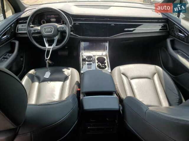 Чорний Ауді Ку 7, об'ємом двигуна 2 л та пробігом 87 тис. км за 21050 $, фото 6 на Automoto.ua