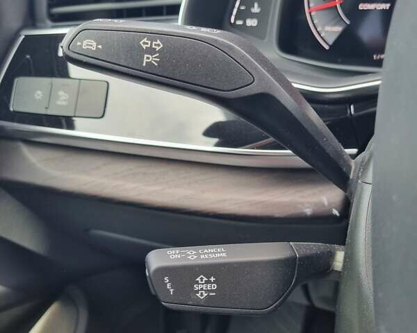 Черный Ауди Ку 7, объемом двигателя 3 л и пробегом 55 тыс. км за 59600 $, фото 52 на Automoto.ua