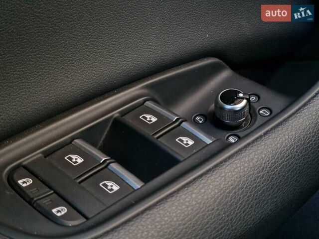 Черный Ауди Ку 7, объемом двигателя 1.98 л и пробегом 24 тыс. км за 53490 $, фото 63 на Automoto.ua