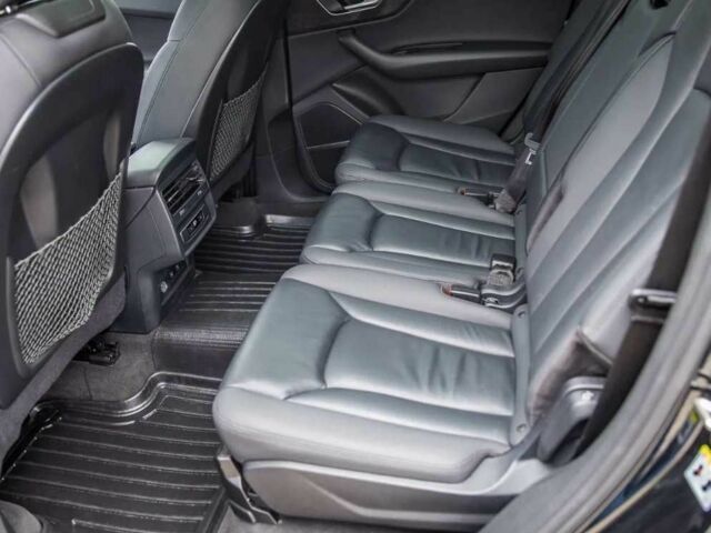 Ауді Ку 7 2021 у Києві на Automoto.ua Чорний Ауді Ку 7, об'ємом двигуна 3 л та пробігом 63 тис. км за 30000 $, фото 16 на Automoto.ua