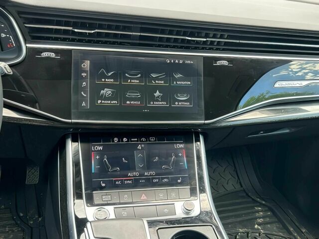 Черный Ауди Ку 7, объемом двигателя 3 л и пробегом 29 тыс. км за 35000 $, фото 10 на Automoto.ua