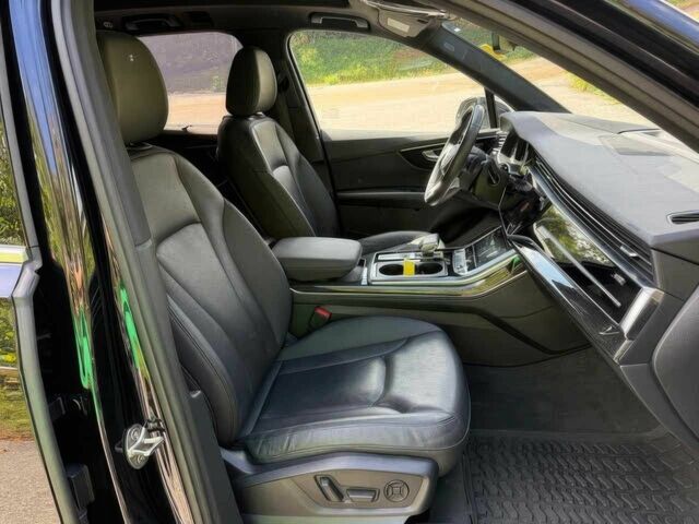 Черный Ауди Ку 7, объемом двигателя 3 л и пробегом 30 тыс. км за 21700 $, фото 8 на Automoto.ua