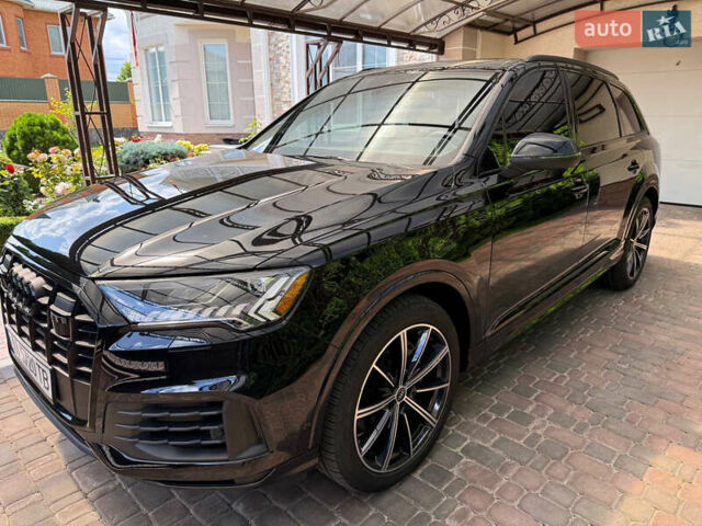 Черный Ауди Ку 7, объемом двигателя 3 л и пробегом 42 тыс. км за 63700 $, фото 4 на Automoto.ua