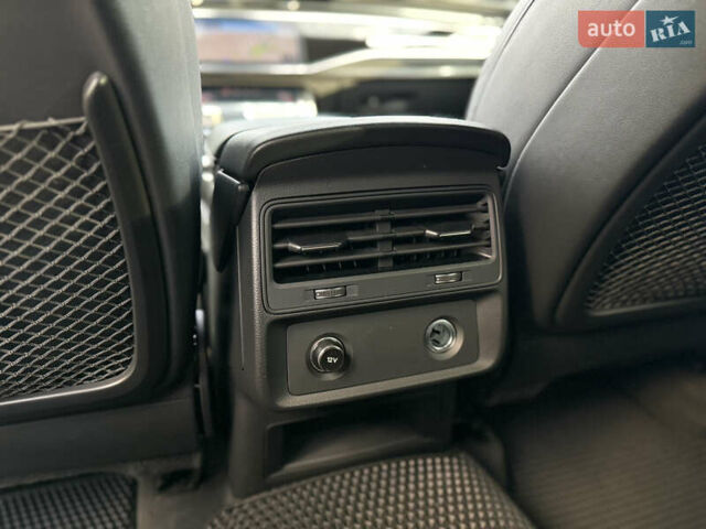 Черный Ауди Ку 7, объемом двигателя 2.97 л и пробегом 89 тыс. км за 68000 $, фото 49 на Automoto.ua