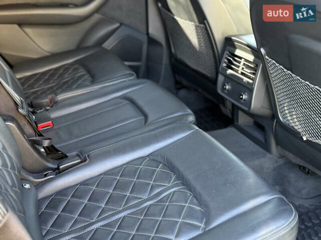 Чорний Ауді Ку 7, об'ємом двигуна 2.97 л та пробігом 129 тис. км за 75000 $, фото 19 на Automoto.ua