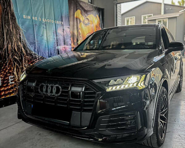 Черный Ауди Ку 7, объемом двигателя 3 л и пробегом 34 тыс. км за 59999 $, фото 2 на Automoto.ua