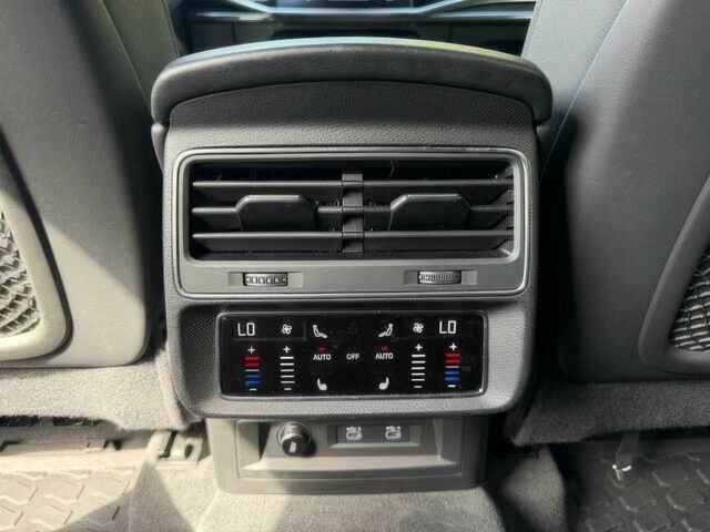 Черный Ауди Ку 7, объемом двигателя 3 л и пробегом 30 тыс. км за 21700 $, фото 14 на Automoto.ua