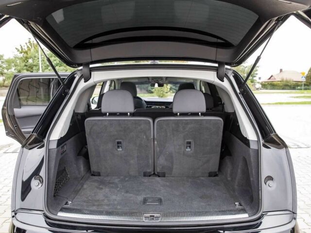 Ауді Ку 7 2021 у Києві на Automoto.ua Чорний Ауді Ку 7, об'ємом двигуна 3 л та пробігом 63 тис. км за 30000 $, фото 12 на Automoto.ua