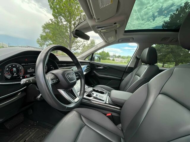 Черный Ауди Ку 7, объемом двигателя 3 л и пробегом 29 тыс. км за 35000 $, фото 8 на Automoto.ua