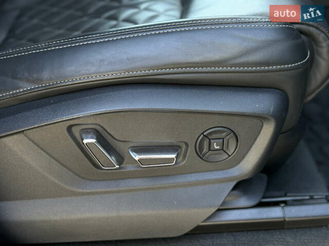 Чорний Ауді Ку 7, об'ємом двигуна 2.97 л та пробігом 129 тис. км за 75000 $, фото 22 на Automoto.ua