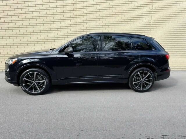 Ауди Ку 7 2021 в Черкассах на Automoto.ua Черный Ауди Ку 7, объемом двигателя 3 л и пробегом 27 тыс. км за 44400 $, фото 3 на Automoto.ua