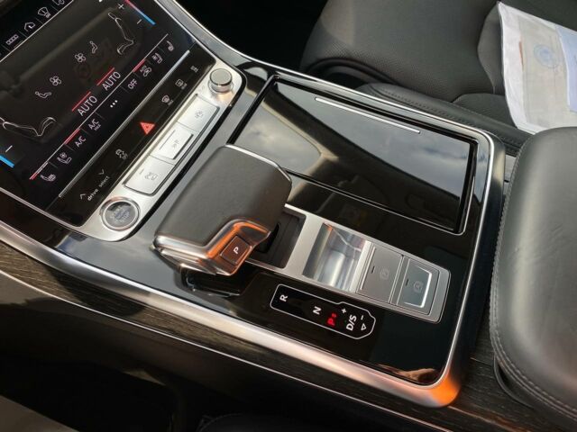 Черный Ауди Ку 7, объемом двигателя 3 л и пробегом 71 тыс. км за 75000 $, фото 21 на Automoto.ua