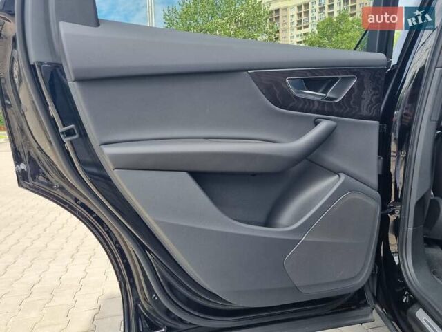 Черный Ауди Ку 7, объемом двигателя 3 л и пробегом 55 тыс. км за 59600 $, фото 27 на Automoto.ua