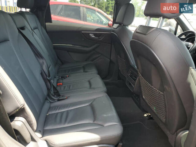 Чорний Ауді Ку 7, об'ємом двигуна 2 л та пробігом 87 тис. км за 21050 $, фото 7 на Automoto.ua