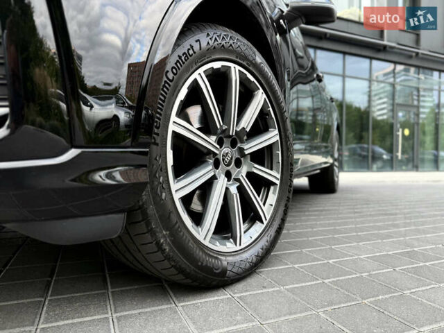 Черный Ауди Ку 7, объемом двигателя 2.97 л и пробегом 89 тыс. км за 68000 $, фото 3 на Automoto.ua