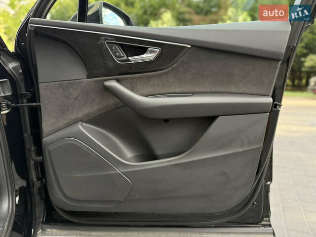 Черный Ауди Ку 7, объемом двигателя 2.97 л и пробегом 89 тыс. км за 68000 $, фото 57 на Automoto.ua