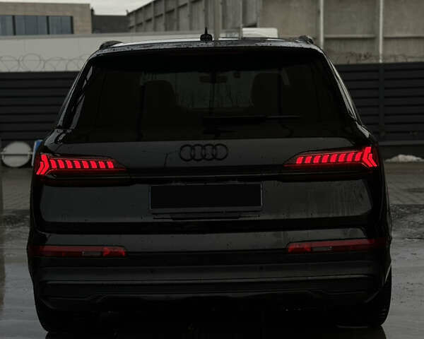 Черный Ауди Ку 7, объемом двигателя 3 л и пробегом 34 тыс. км за 59999 $, фото 4 на Automoto.ua