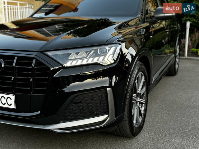 Черный Ауди Ку 7, объемом двигателя 2.97 л и пробегом 94 тыс. км за 66000 $, фото 37 на Automoto.ua