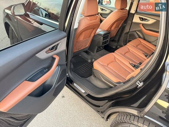 Черный Ауди Ку 7, объемом двигателя 2.97 л и пробегом 105 тыс. км за 65900 $, фото 63 на Automoto.ua