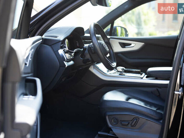 Ауди Ку 7 2022 в Львове на Automoto.ua Черный Ауди Ку 7, объемом двигателя 3 л и пробегом 55 тыс. км за 58999 $, фото 5 на Automoto.ua