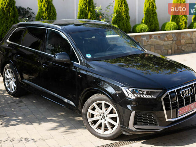 Ауди Ку 7 2022 в Львове на Automoto.ua Черный Ауди Ку 7, объемом двигателя 3 л и пробегом 55 тыс. км за 58999 $, фото 4 на Automoto.ua