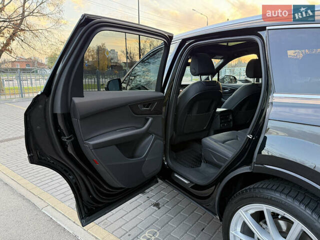 Чорний Ауді Ку 7, об'ємом двигуна 3 л та пробігом 45 тис. км за 57100 $, фото 20 на Automoto.ua