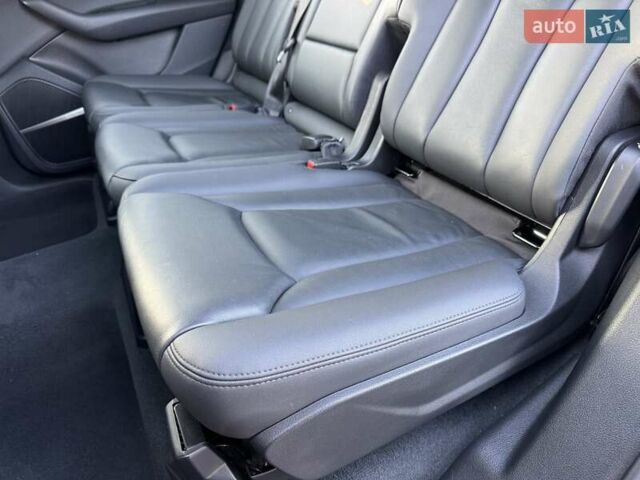 Черный Ауди Ку 7, объемом двигателя 3 л и пробегом 94 тыс. км за 48900 $, фото 70 на Automoto.ua