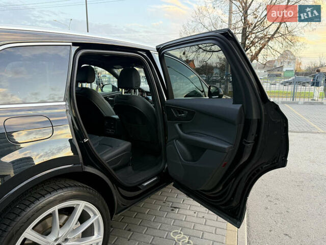 Чорний Ауді Ку 7, об'ємом двигуна 3 л та пробігом 45 тис. км за 57100 $, фото 32 на Automoto.ua