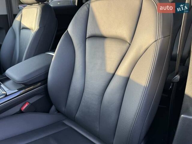 Черный Ауди Ку 7, объемом двигателя 3 л и пробегом 94 тыс. км за 48900 $, фото 61 на Automoto.ua