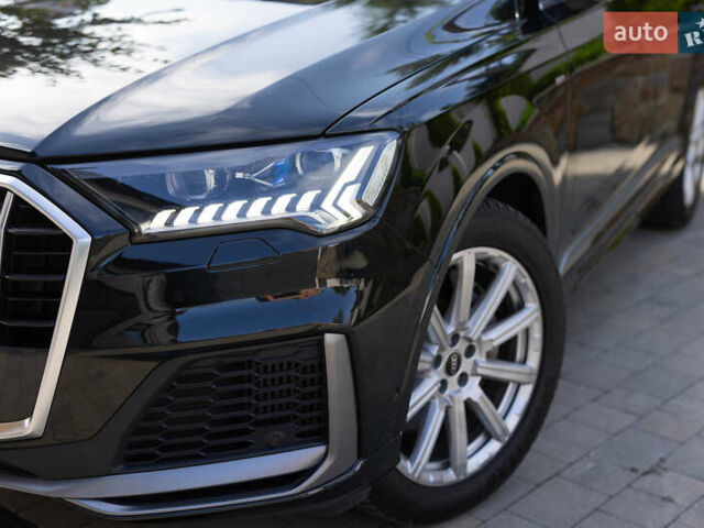 Ауди Ку 7 2022 в Львове на Automoto.ua Черный Ауди Ку 7, объемом двигателя 3 л и пробегом 55 тыс. км за 58999 $, фото 1 на Automoto.ua