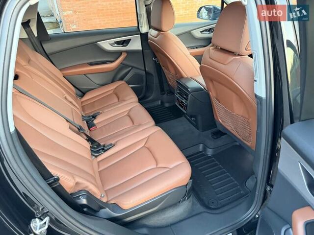 Черный Ауди Ку 7, объемом двигателя 2.97 л и пробегом 105 тыс. км за 65900 $, фото 57 на Automoto.ua