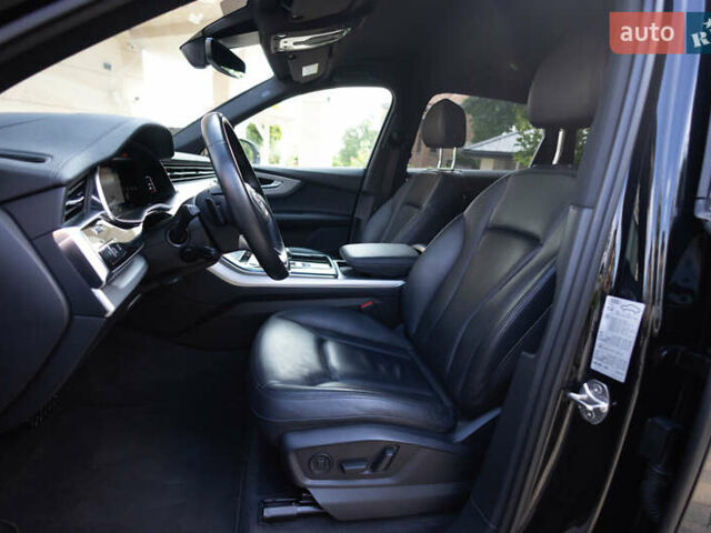 Чорний Ауді Ку 7, об'ємом двигуна 3 л та пробігом 55 тис. км за 57999 $, фото 38 на Automoto.ua