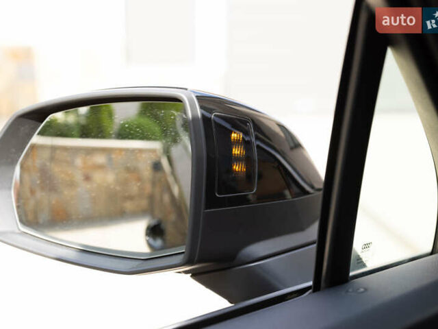 Чорний Ауді Ку 7, об'ємом двигуна 3 л та пробігом 55 тис. км за 57999 $, фото 42 на Automoto.ua